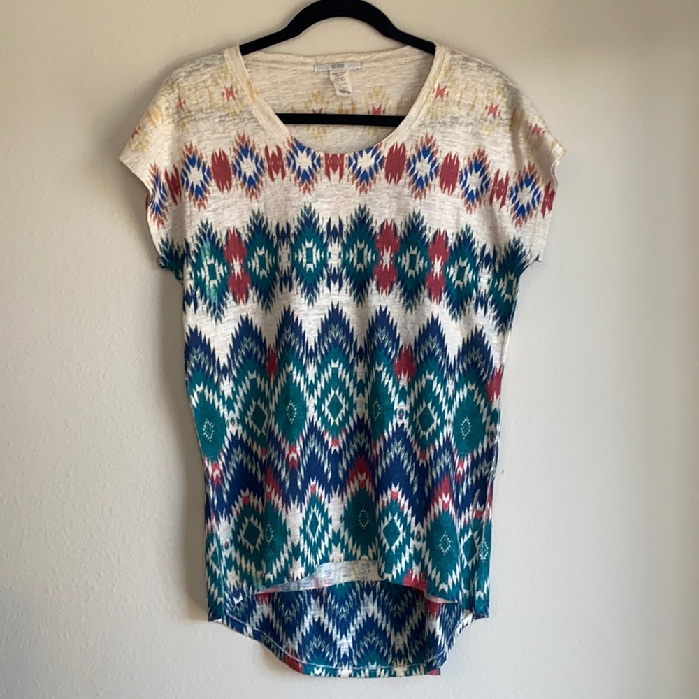 Nouyida top size Medium